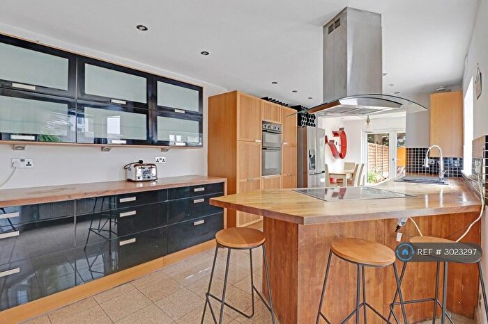 4 Bedroom Terraced House To Rent In Priolo Road, London, SE7