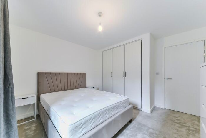 1 Bedroom Flat To Rent In Beaufort Square, Beaufort Park, Colindale, London, NW9