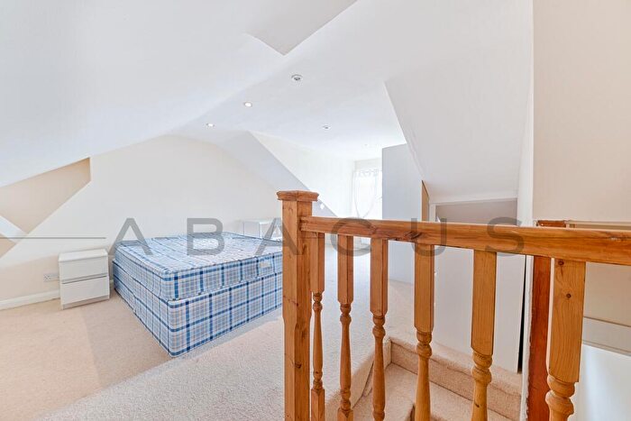 2 Bedroom Flat To Rent In Ariel Road, West Hampstead, NW6