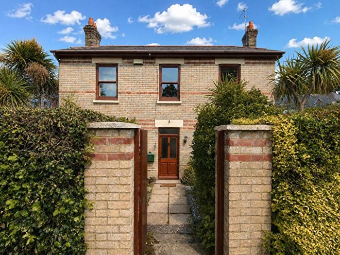 4 Bedroom Detached House For Sale In Lilliput Road, Lilliput, BH14