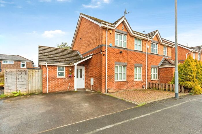 4 Bedroom Semi Detached House For Sale In Melland Road, Manchester, M18