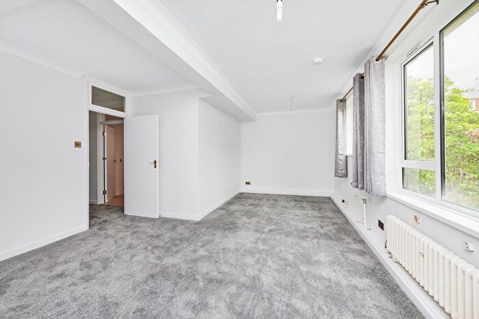 2 Bedroom Detached House To Rent In Logan Place, London, W8