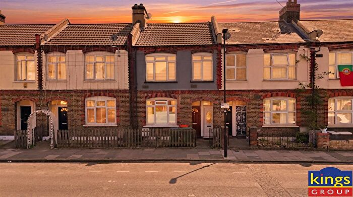 1 Bedroom Flat For Sale In Silverland St, London, E16