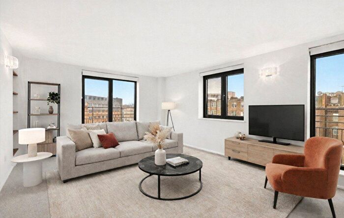 2 Bedroom Flat To Rent In Point West, Cromwell Road, London, SW7