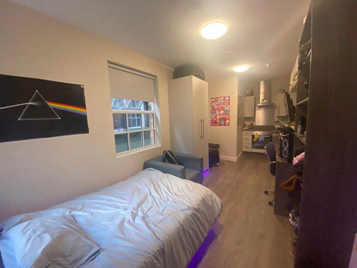 Studio To Rent In Wardwick, DE1