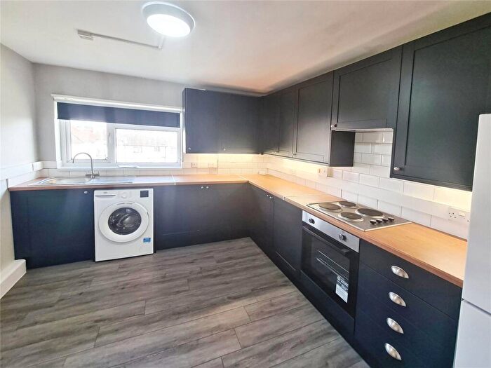 2 Bedroom Flat To Rent In Ennerdale Road, Southampton, Hampshire, SO16