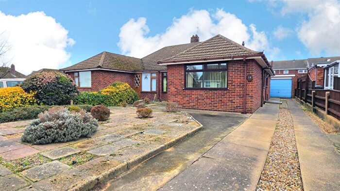 3 Bedroom Semi-Detached Bungalow For Sale In Headington Close, Bradwell, NR31