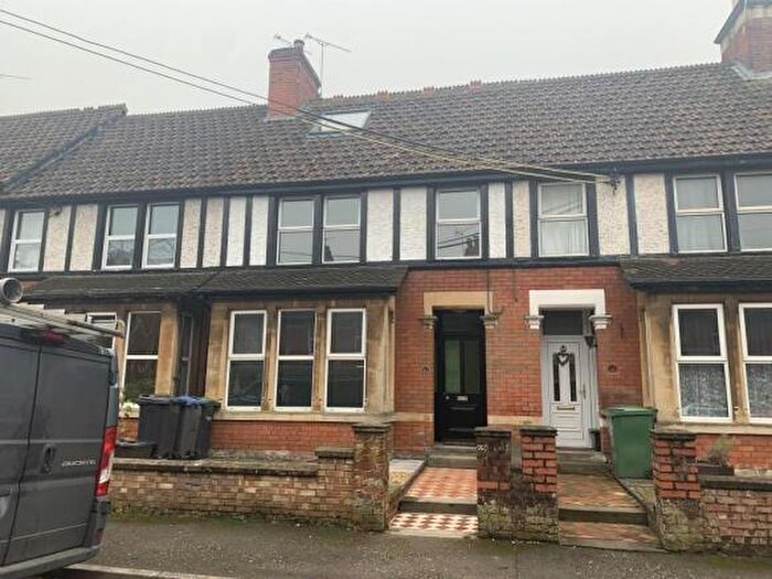 4 Bedroom Terraced House To Rent In Lowden Avenue, Chippenham, SN15