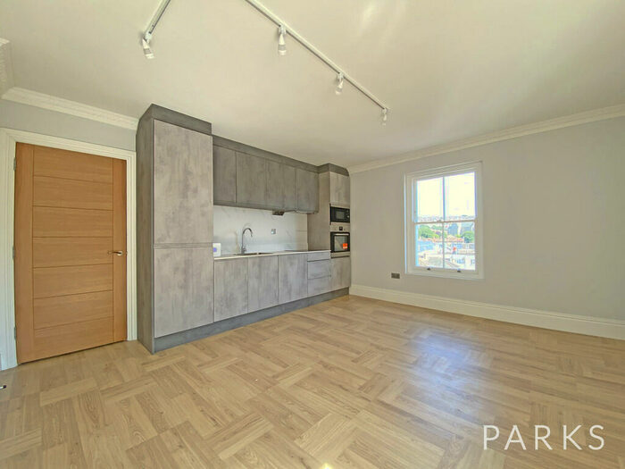 2 Bedroom Apartment To Rent In Wakefield Road, Brighton, BN1