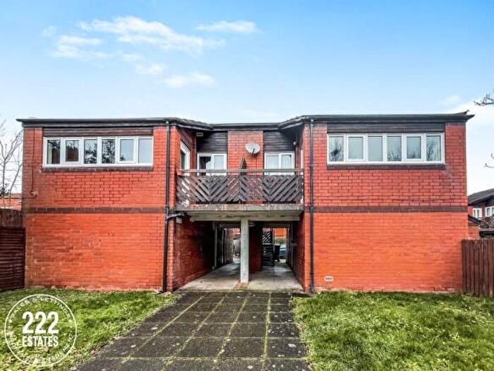 1 Bedroom Flat To Rent In Harcourt Close, Warrington, WA3