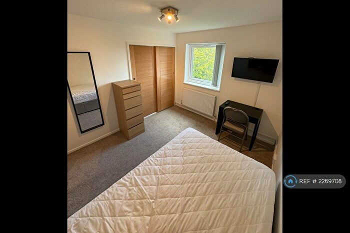 3 Bedroom Flat To Rent In Malthouse Court, Ormskirk, L39