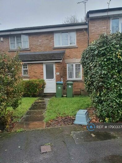 2 Bedroom Terraced House To Rent In Barons Mead, Southampton, SO16