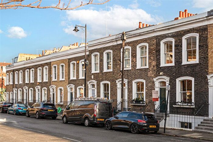 3 Bedroom Terraced House For Sale In Prebend Street, Islington, London, N1