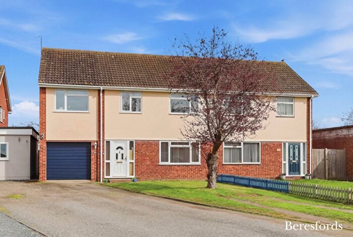 5 Bedroom Semi Detached House For Sale In Priory Farm Road, Hatfield Peverel, CM3