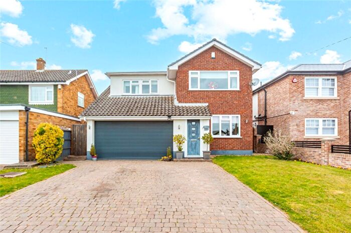 4 Bedroom Detached House For Sale In Tysea Hill, Stapleford Abbotts, Romford, Essex, RM4