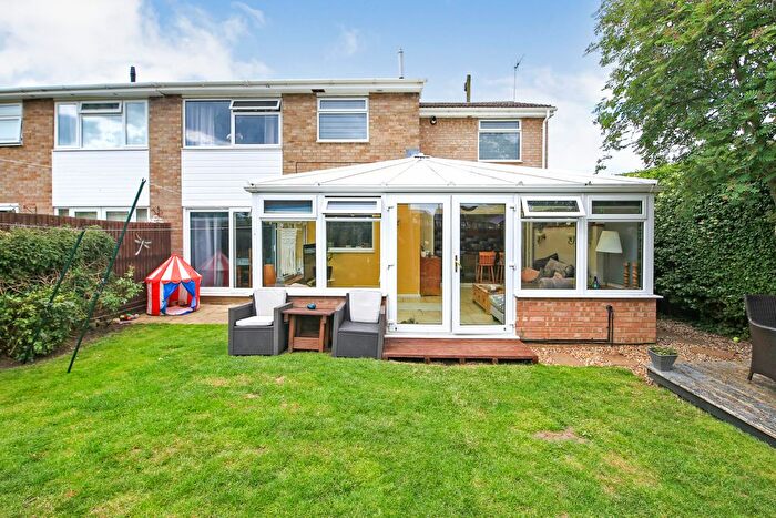 4 Bedroom Semi-Detached House For Sale In Church Leys, Fenstanton, Huntingdon, PE28