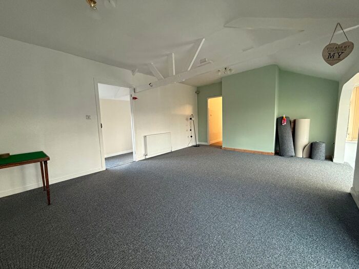 2 Bedroom Bungalow To Rent In Lon Ganol, Llandegfan, LL59