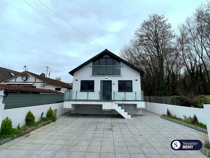 3 Bedroom Property To Rent In Felix Lane, Shepperton, TW17