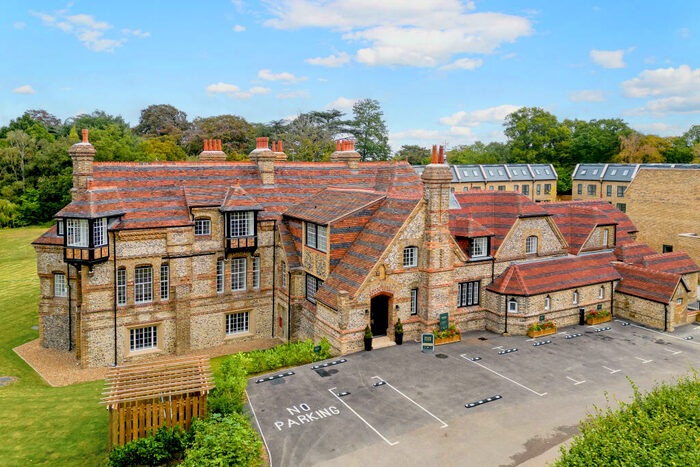 2 Bedroom Flat For Sale In Longfield, DA3