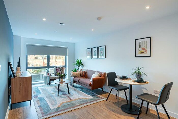 1 Bedroom Flat To Rent In Altitude At Phoenix, Saxton Lane, Leeds, West Yorkshire, LS9