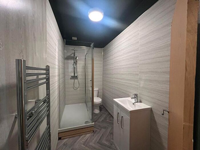 3 Bedroom Flat To Rent In Hill Park Crescent, Apt, Plymouth, PL4