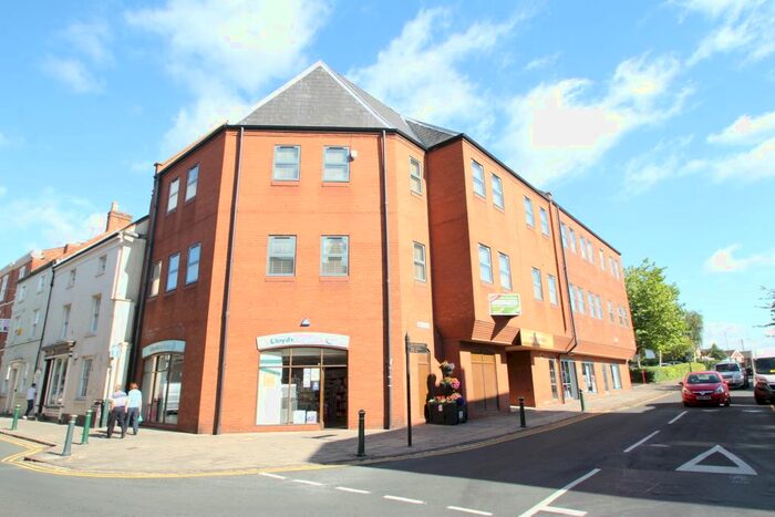 2 Bedroom Flat To Rent In Ratcliffe Street, Atherstone CV9