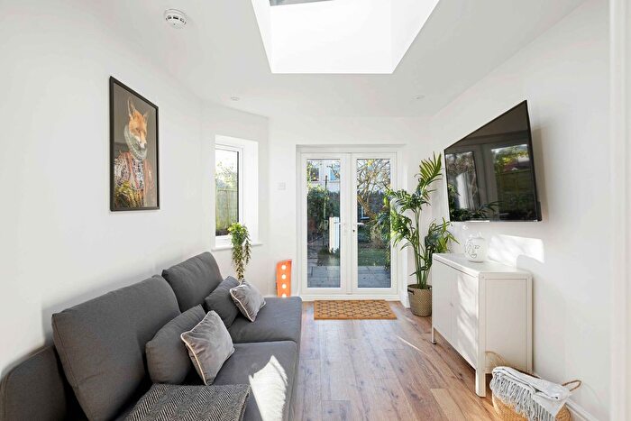 1 Bedroom Flat To Rent In Tyndall's Park Road, Bristol, BS8