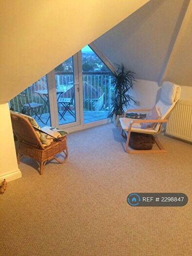 1 Bedroom Flat To Rent In Foxholes Road, Bournemouth, BH6