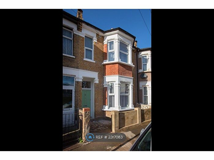 6 Bedroom Terraced House To Rent In Greenleaf Road, London, E6