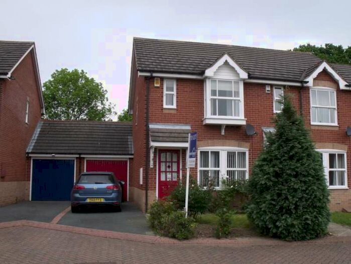 2 Bedroom Semi-Detached House To Rent In Temple Row Close, Leeds, LS15
