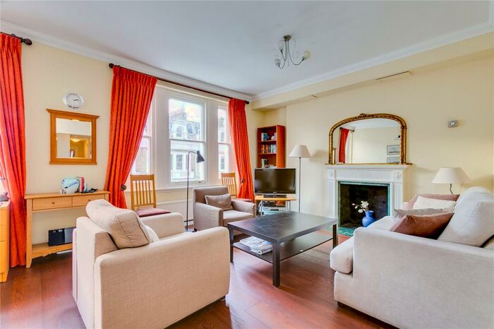 2 Bedroom Apartment To Rent In Westgate Terrace, London, SW10