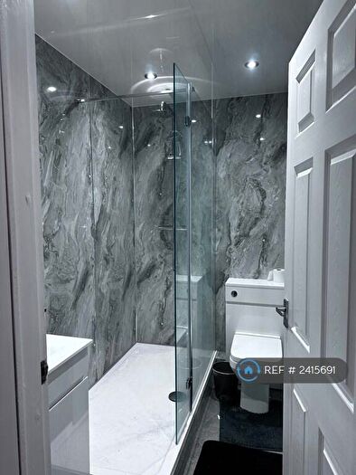 3 Bedroom Terraced House To Rent In Haddon Place, Leeds, LS4