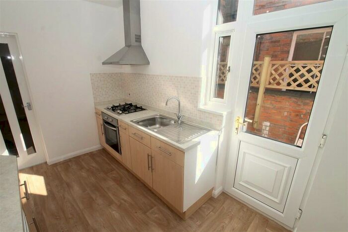 1 Bedroom Flat To Rent In Welford Road, Leicester, LE2