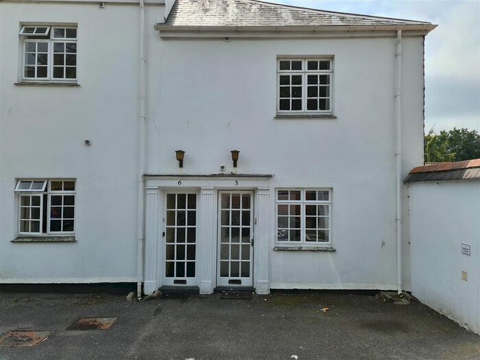 1 Bedroom Flat To Rent In Moresk Road, Truro, TR1