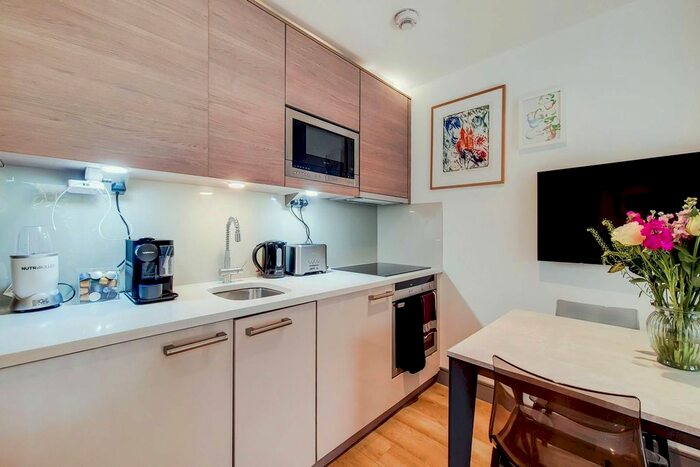 Studio For Sale In Park Street, Chelsea Creek, London, SW6