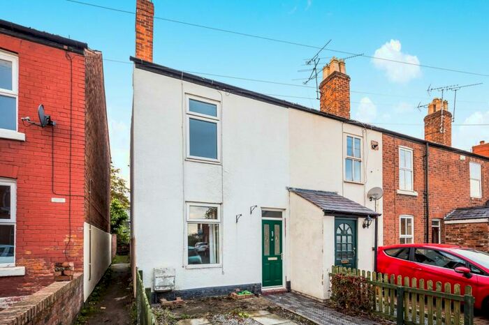 2 Bedroom Semi-Detached House To Rent In Bradford Street, Chester, CH4