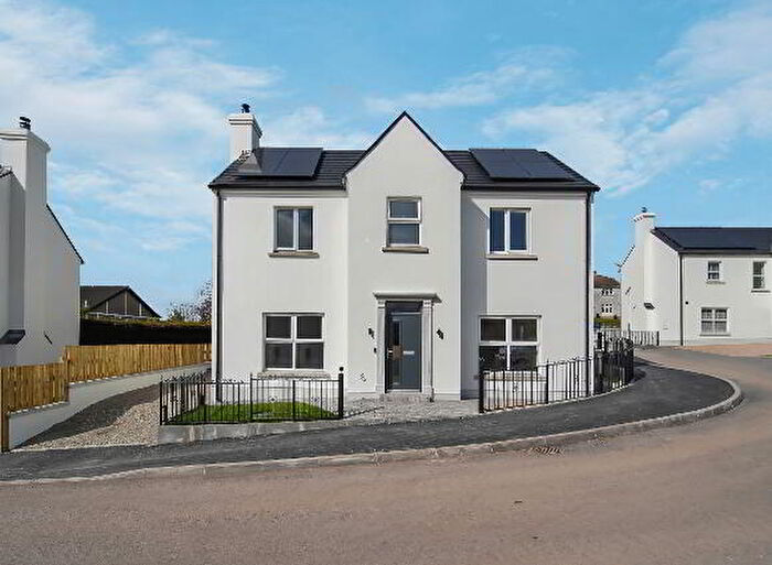 4 Bedroom Detached House For Sale In Dergmoney Manor, Omagh, BT78