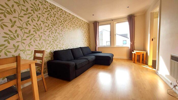 2 Bedroom Flat To Rent In Headland Court, Garthdee, Aberdeen, AB10