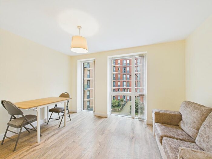 1 Bedroom Flat To Rent In Essex Street, Birmingham, B5