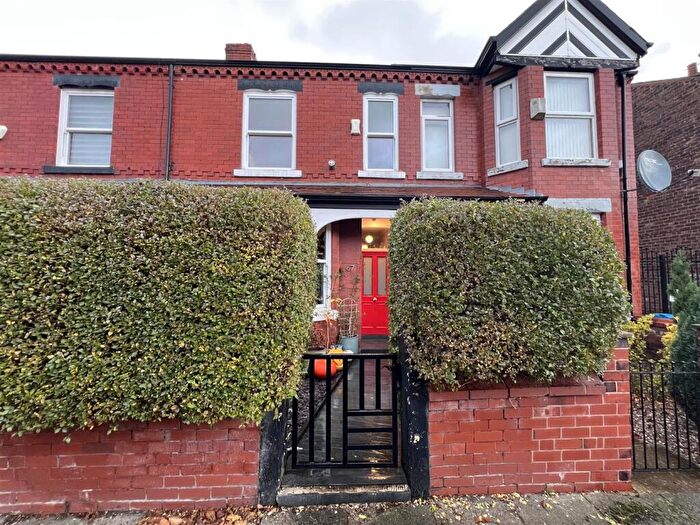 3 Bedroom Terraced House For Sale In Langdale Avenue, Manchester, M19