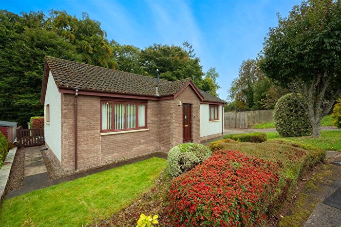 3 Bedroom Detached Bungalow For Sale In Newton Park, Kirkhill, Inverness, IV5