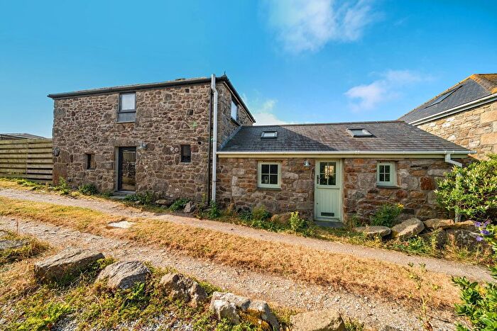2 Bedroom Barn Conversion For Sale In Badgers Barn, Trewellard, TR19