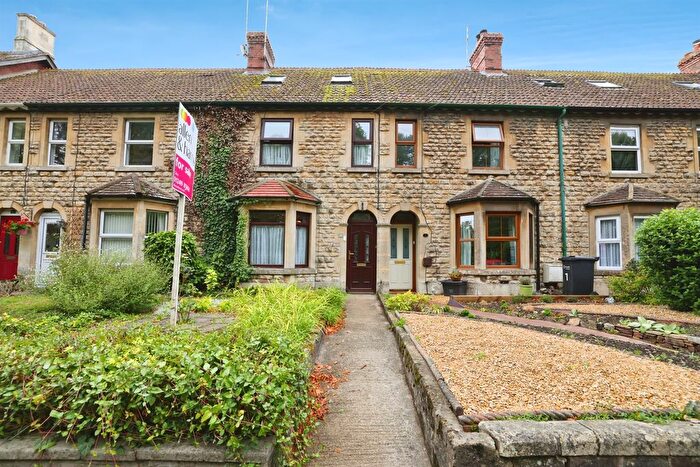 3 Bedroom Terraced House For Sale In Wessington Avenue, Calne, SN11