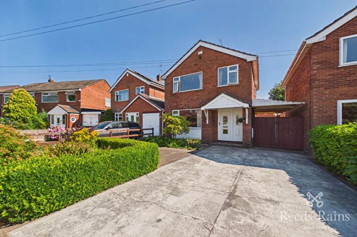 3 Bedroom Detached House For Sale In Main Road, Moulton, Northwich, Cheshire, CW9