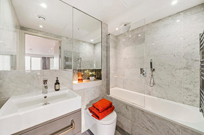2 Bedroom Apartment To Rent In Mawes House, SE17