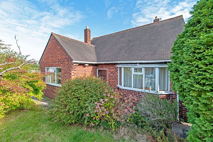 2 Bedroom Detached Bungalow For Sale In Bates Lane, Helsby, Frodsham, WA6