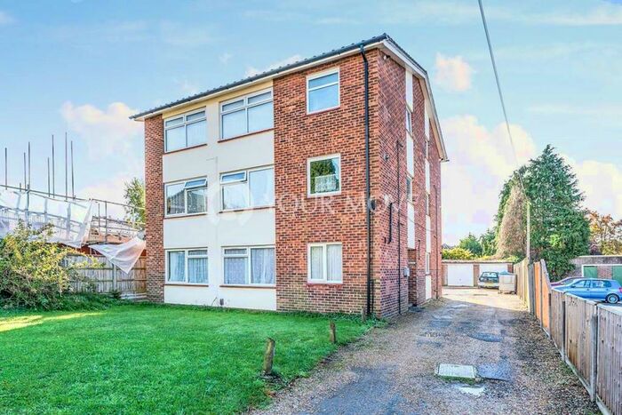 1 Bedroom Flat To Rent In Sholing Road, Southampton, SO19