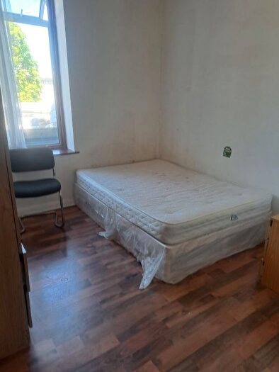 2 Bedroom Flat To Rent In Ilford, IG1