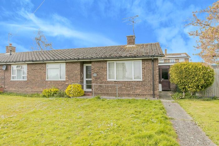 2 Bedroom Semi-Detached Bungalow For Sale In Cranworth Close, Grundisburgh, Woodbridge, IP13