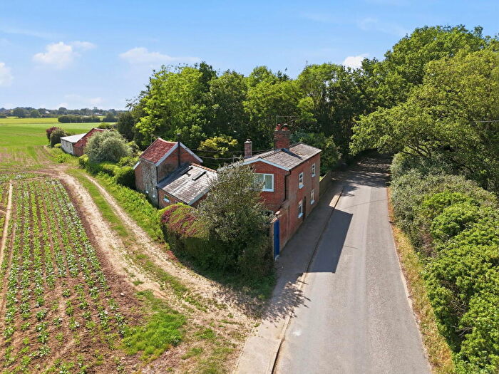 3 Bedroom Cottage For Sale In The Street, Market Weston, Diss, IP22